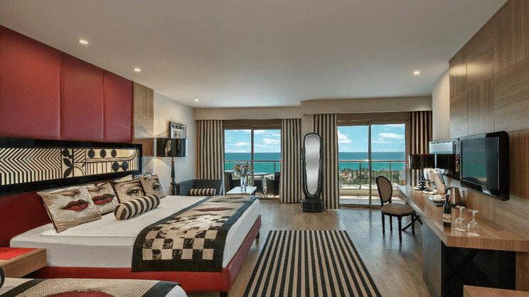 Delphin Imperial  Hotel